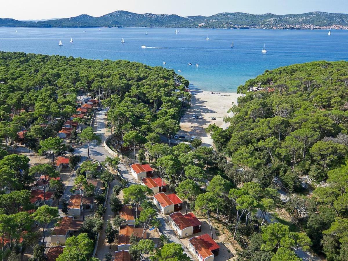 Seahorse Mobile Home, Soline Biograd Биоград на Мору Екстериор снимка